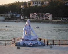 Ashrams guesthouses and hotels of Rishikesh